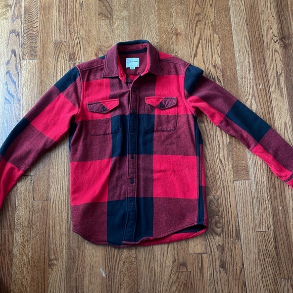Size Mens XS American Eagle Flannel - Picture 3 of 6